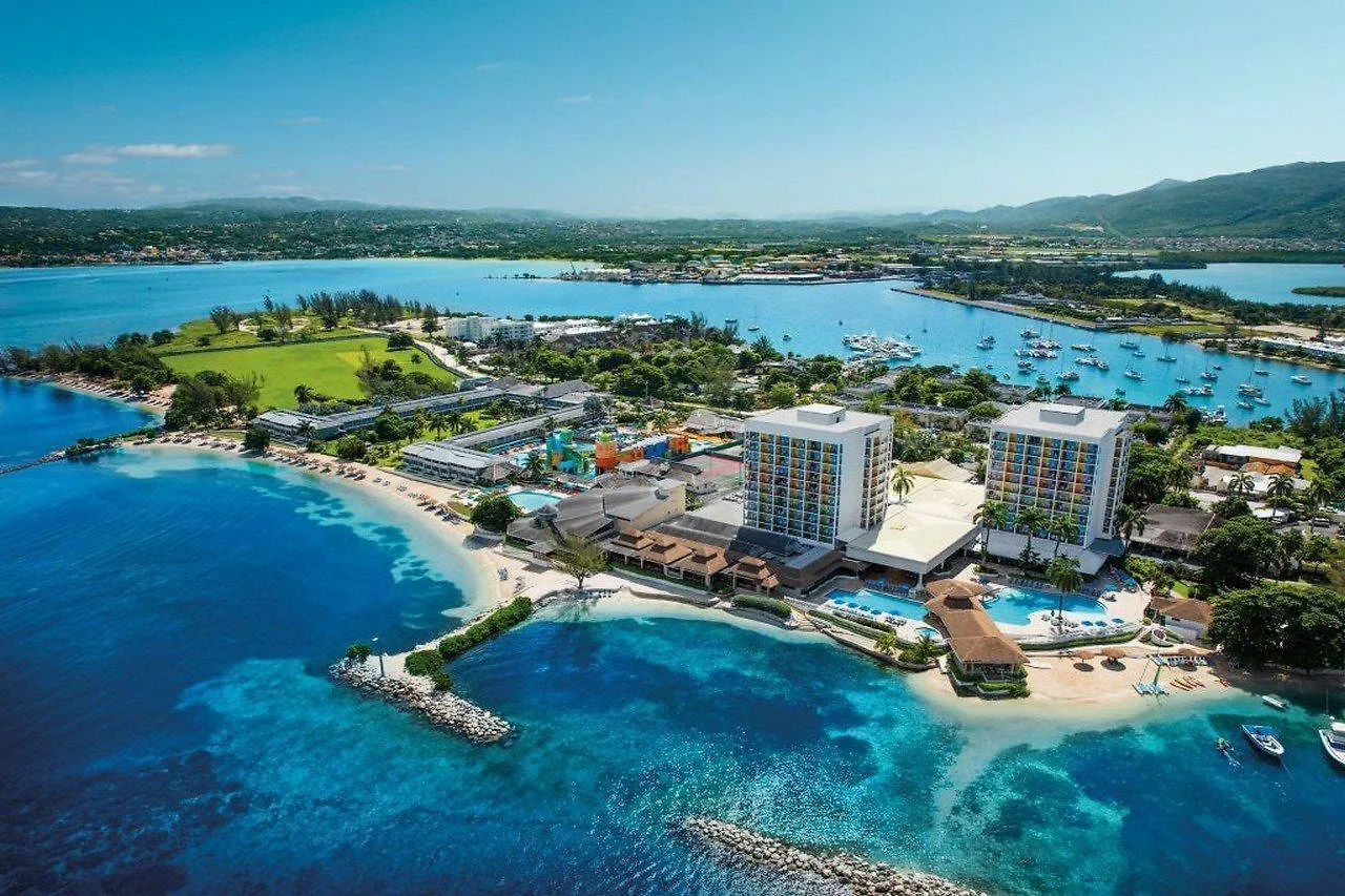 Sunscape Splash Montego Bay Resort And Spa