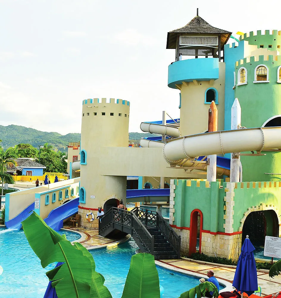 Sunscape Splash Montego Bay Resort And Spa 4*,