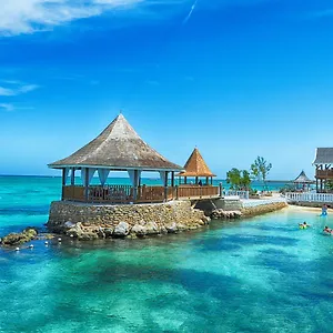 Seagarden Beach Montego Bay